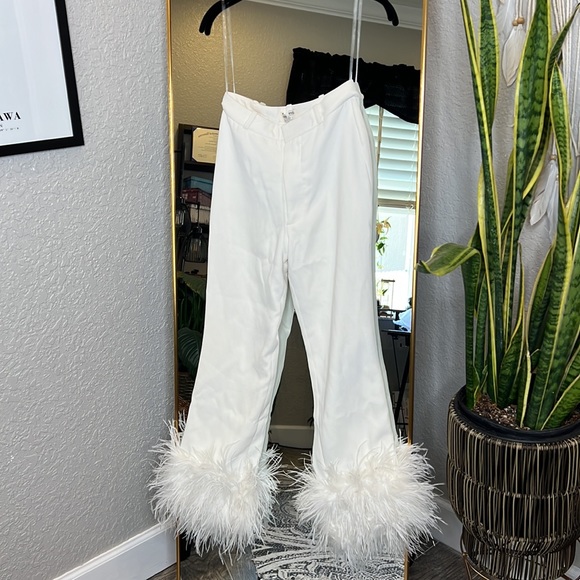 HOUSE OF CB 'Fae' Ivory Hem Trousers NWOT - Picture 12 of 15